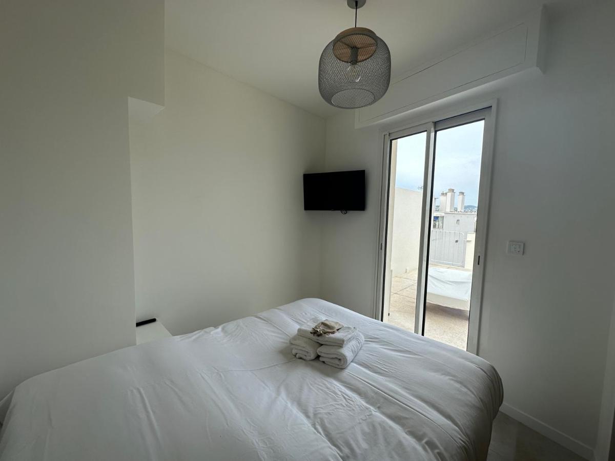 Апартаменты Superbe T2 En Dernier Etage Антиб Экстерьер фото